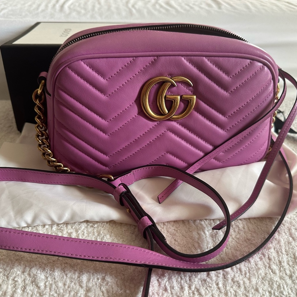 Authenticity guaranteed Gucci marmont medium pink